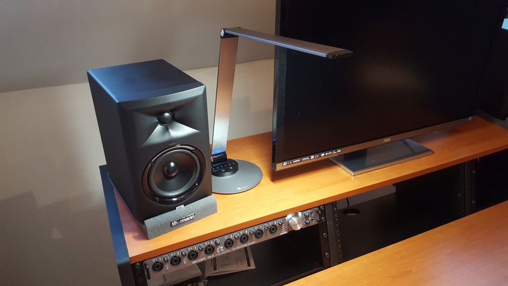 TaoTronics LED Desk Lamp