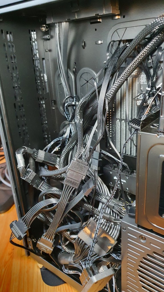 Building a High-End Gaming PC – Cable Management - Say and Sound